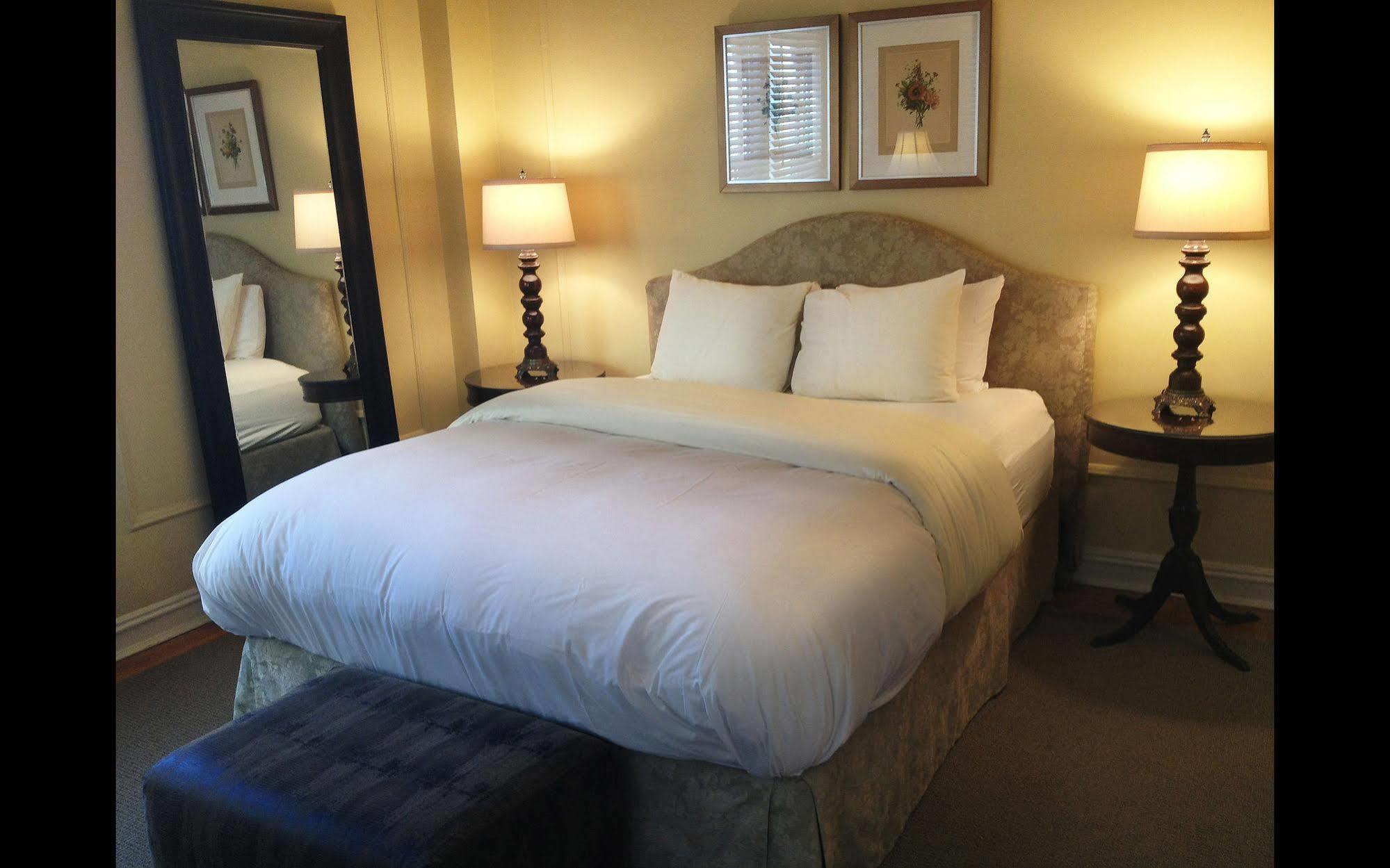 Morgan State House Inn Albany Bagian luar foto