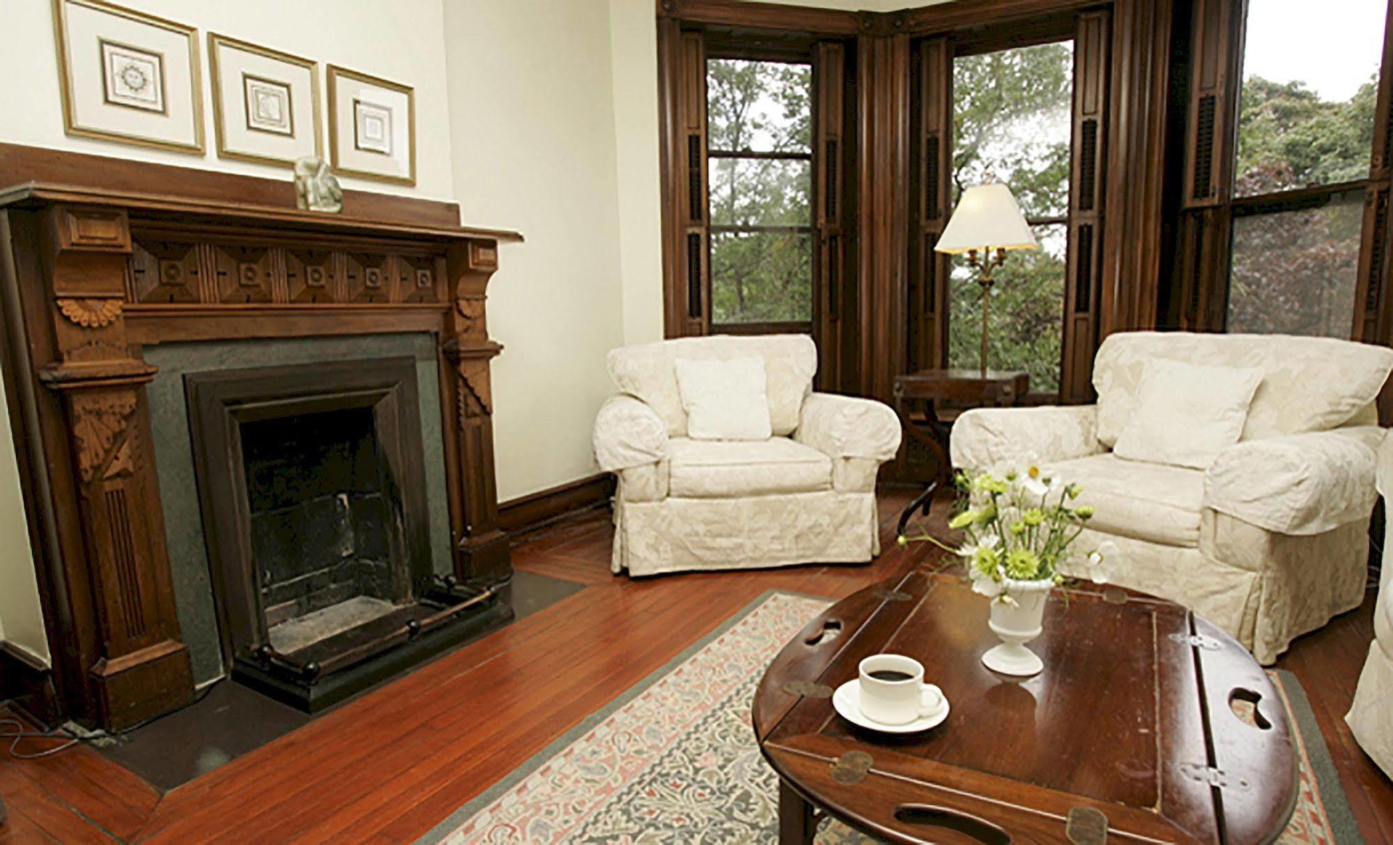 Morgan State House Inn Albany Bagian luar foto